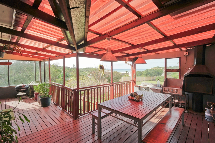 4 Bedroom Property for Sale in Kaysers Beach Eastern Cape